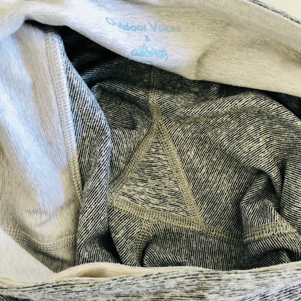 Outdoor Voices x Allbirds Tri-Color Gray Whiteout 7/8 Springs Leggings, sz. XS - Picture 12 of 16